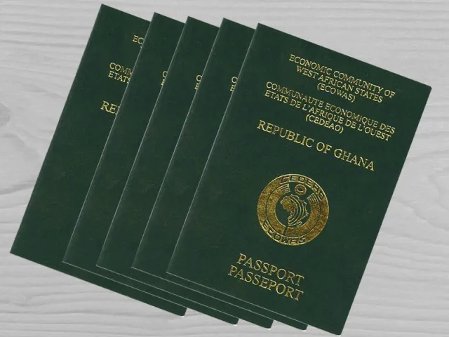 Carbinet Approves Reduction in Passport Fees